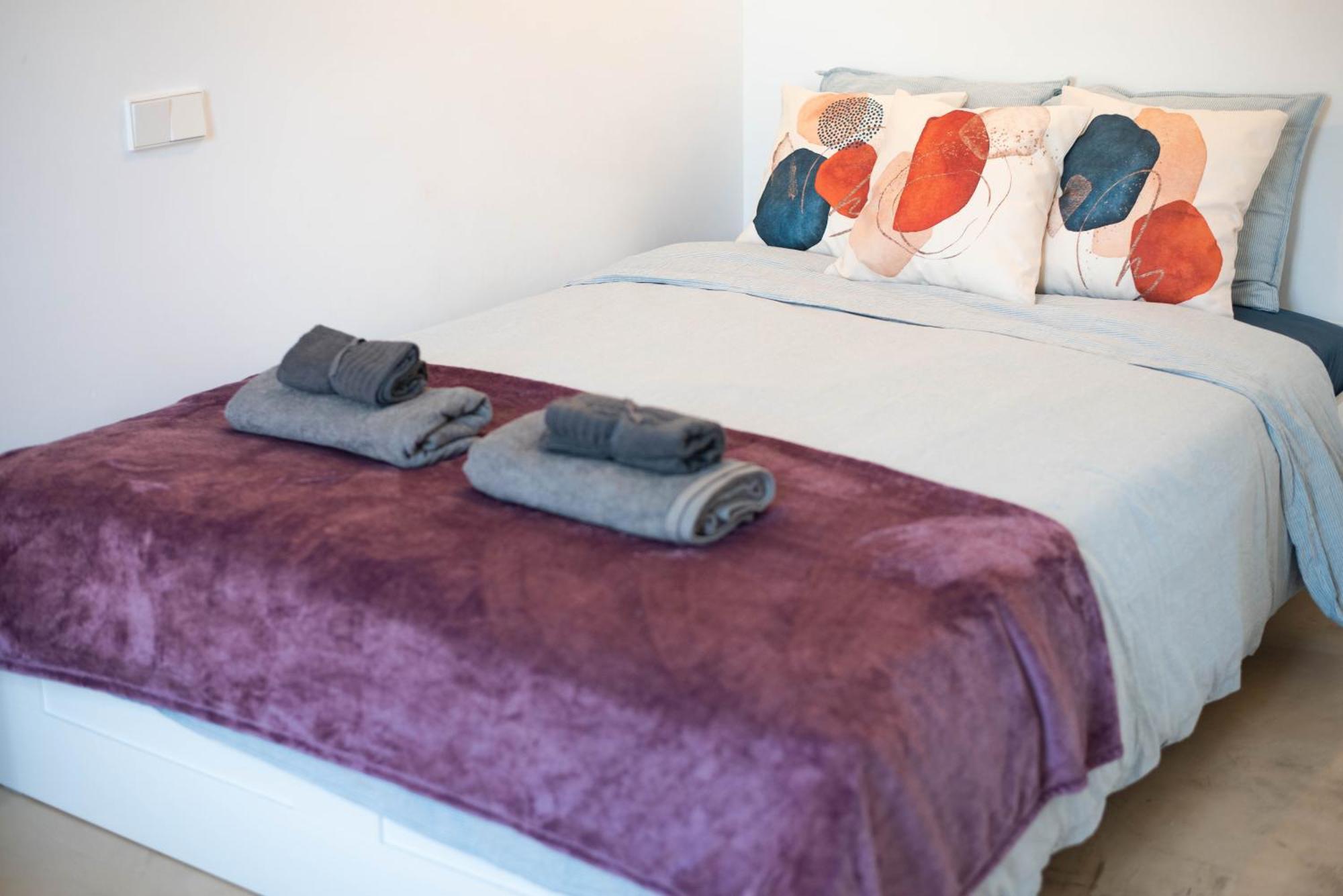 Sagrada Familia Private Rooms Barcelona Exterior photo